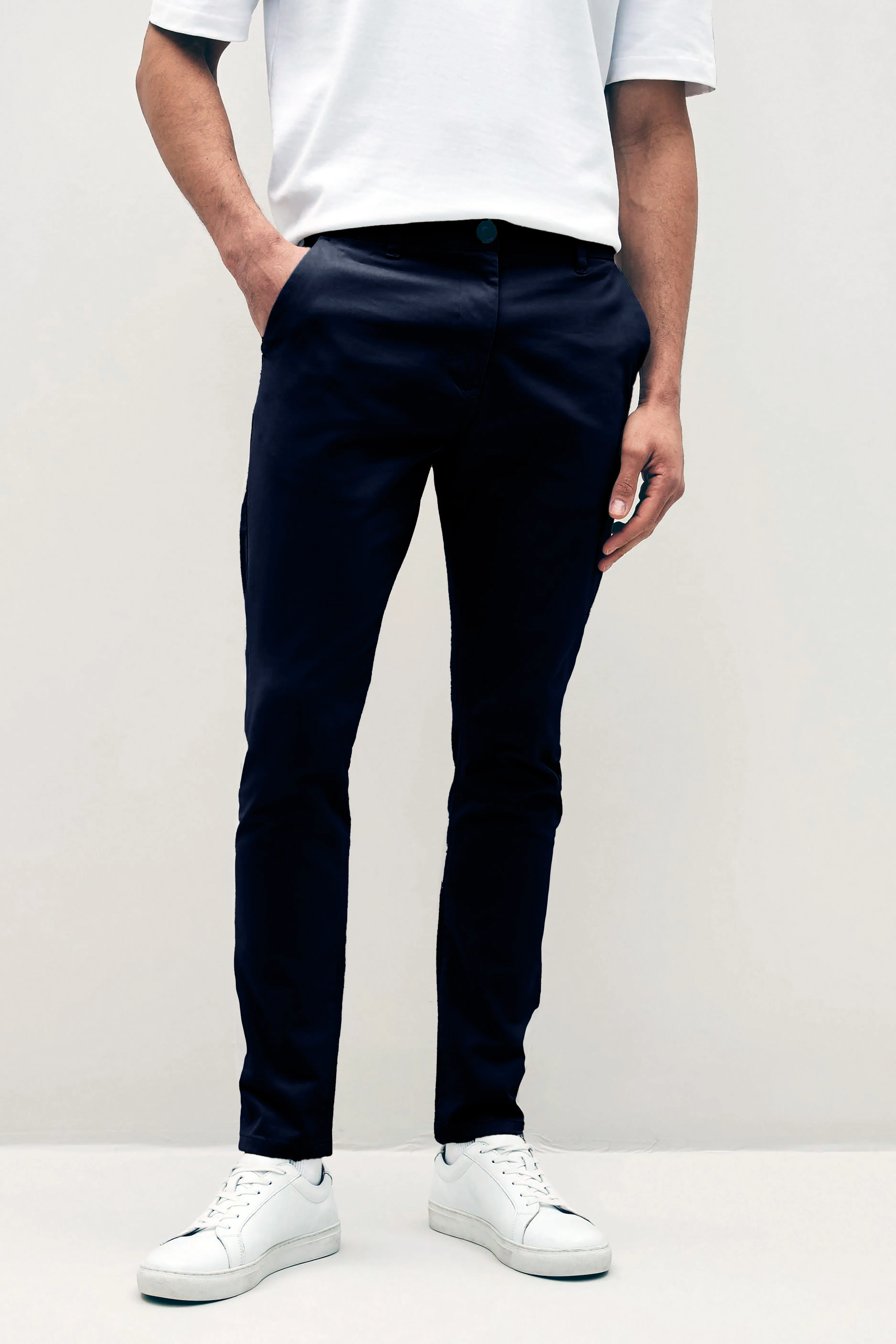 Beckett premium stretch chino pant in Navy