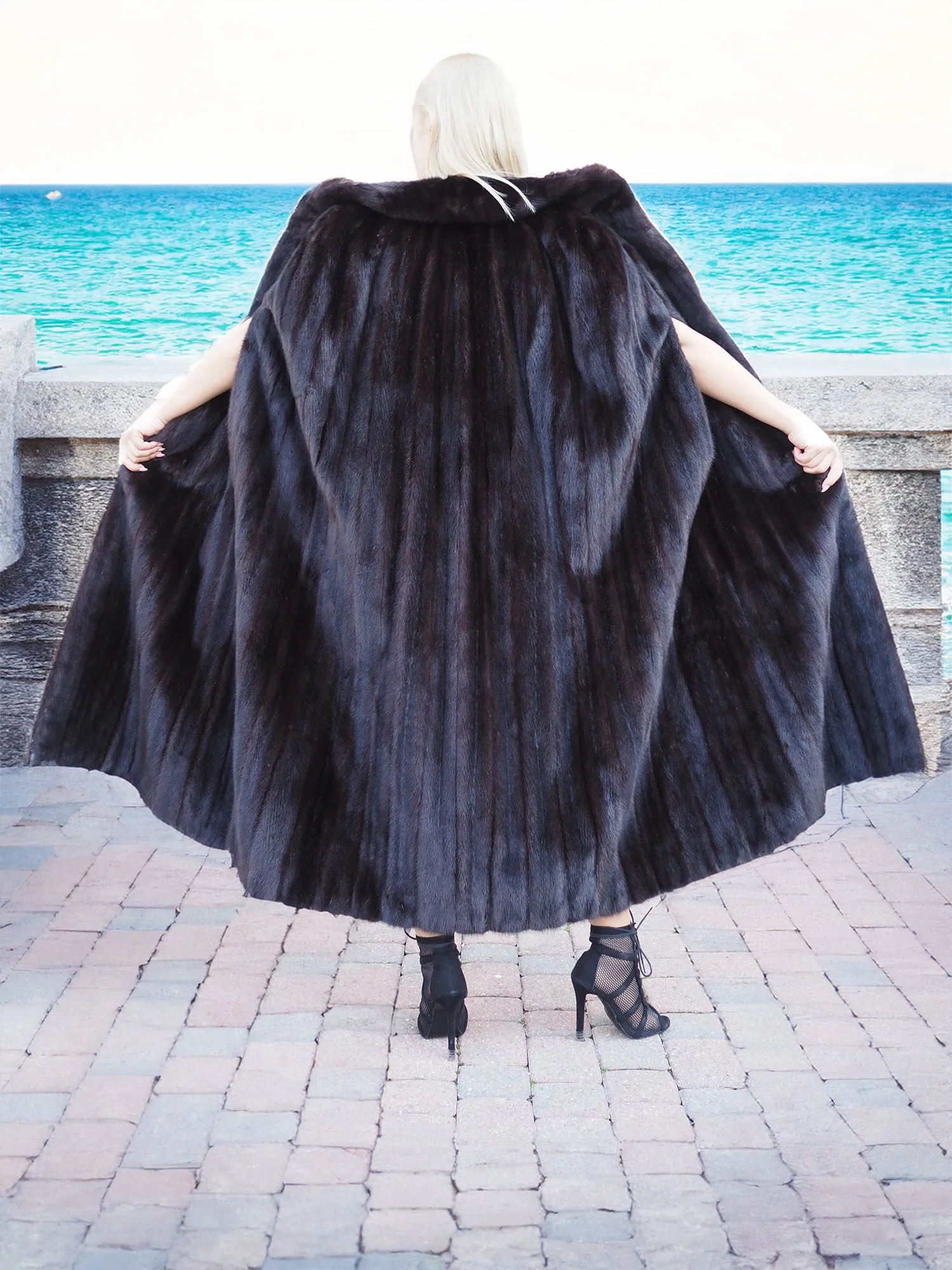 Black NAFA Mink Fur Cape Coat Coats One Size One of A Kind