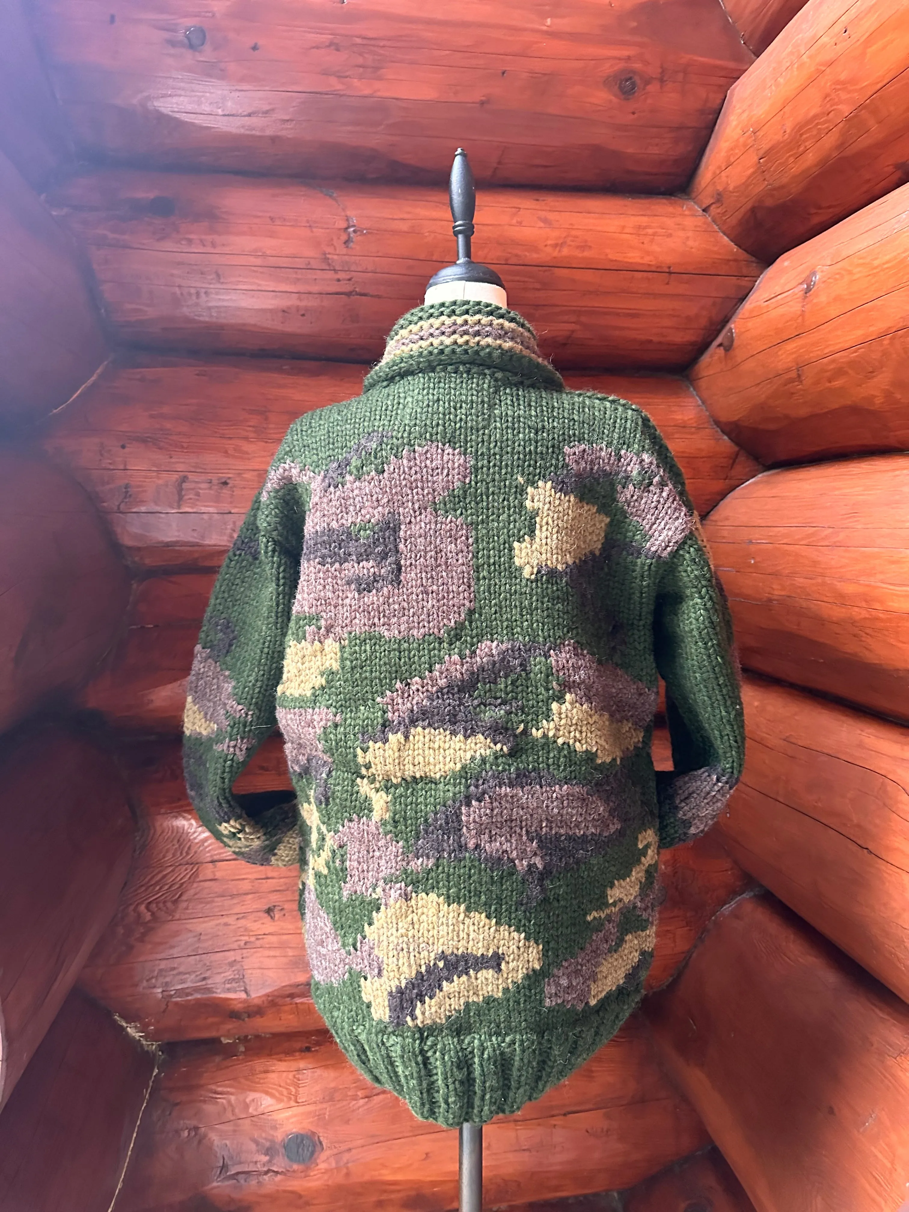 Canadian Knit Sweater - Camo Green