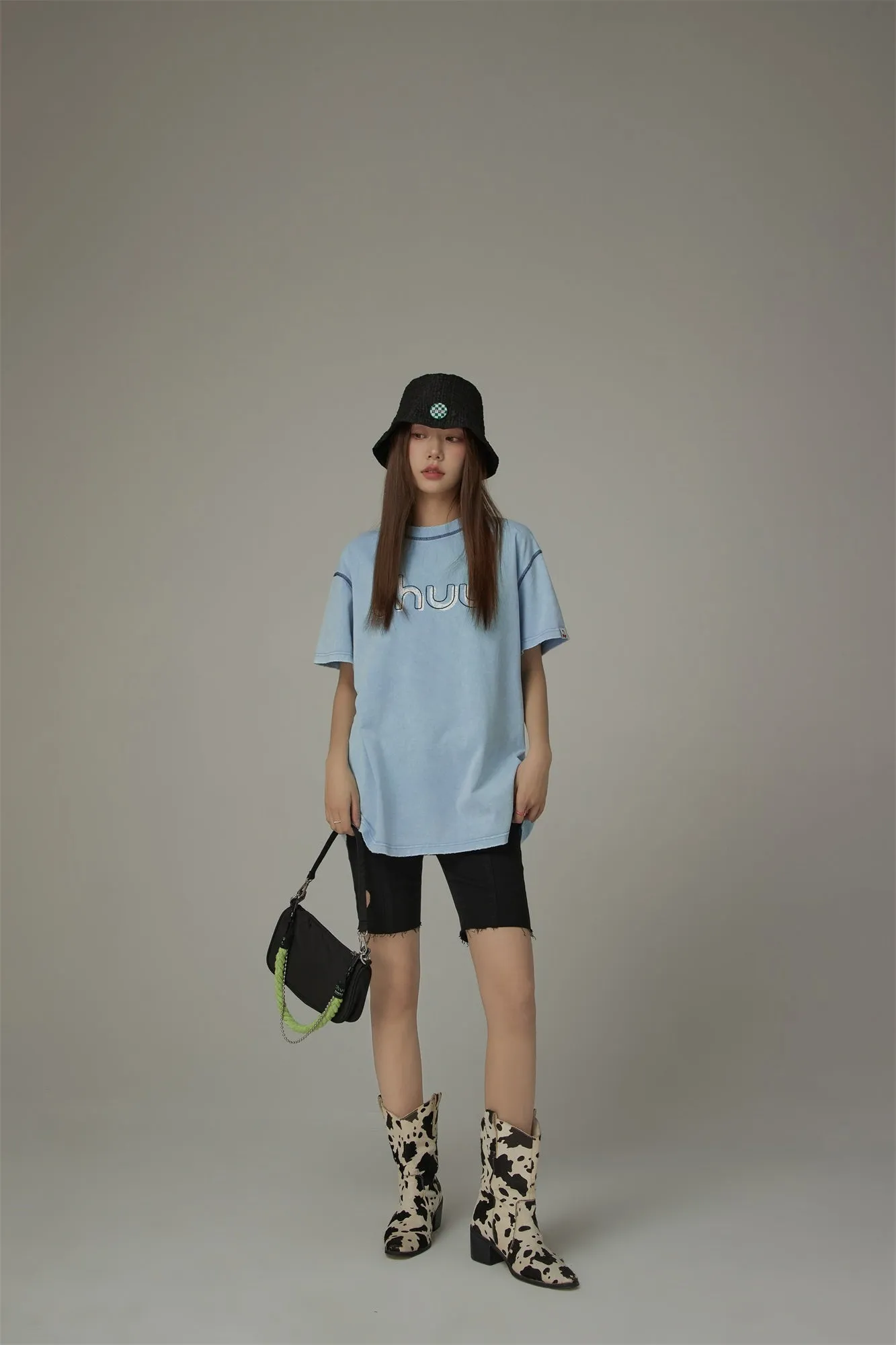 Chuu Embroidered Loose-Fit T-Shirt