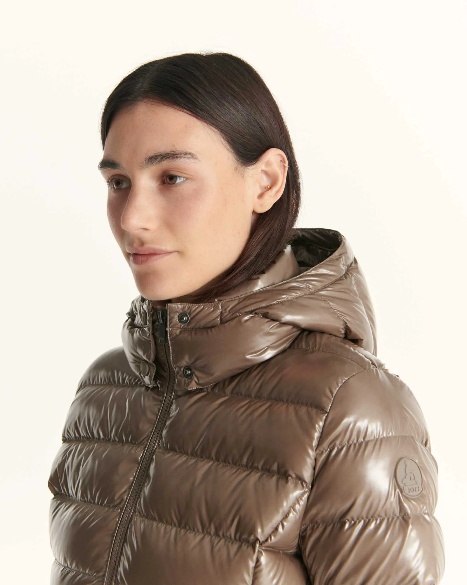 Grand Froid Perle Taupe lacquered mid-length jacket