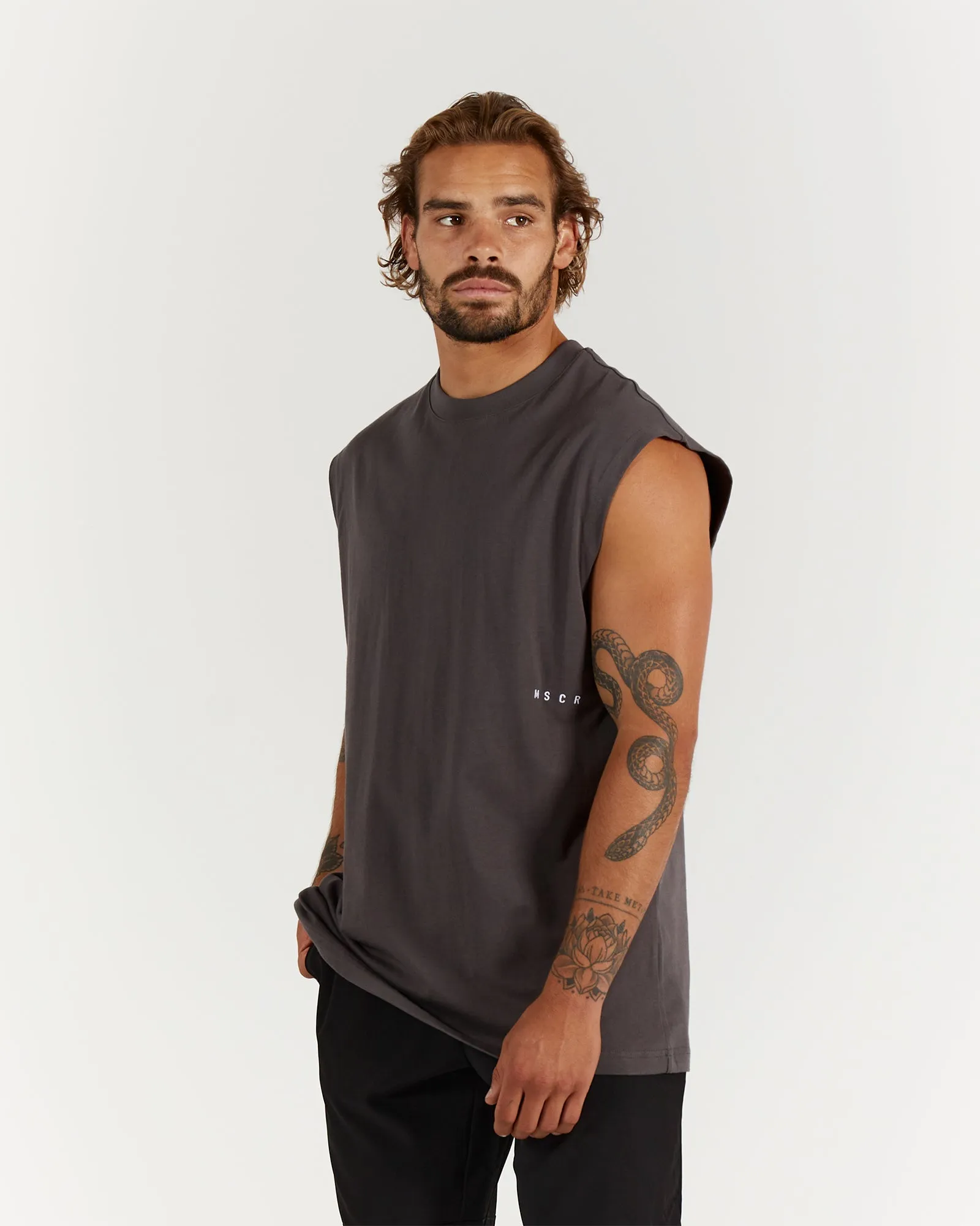 LIGHTWEIGHT OVERSIZED TANK - CHARCOAL