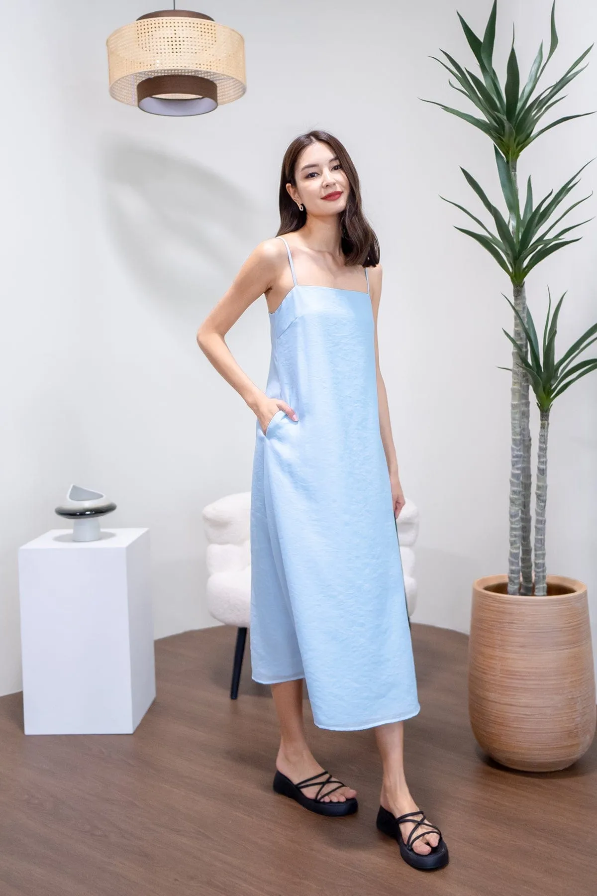 LYN SLIP MIDI DRESS IN SKY BLUE