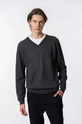 Merino Unisex V-Neck Sweater In Charcoal Grey